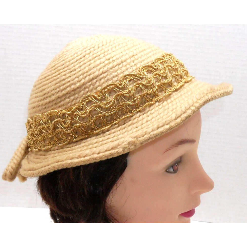 VTG Cloche Hat Needlepoint by Everitt Size Small 20.5"